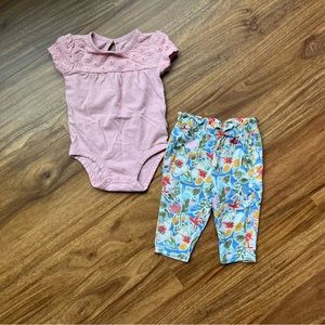 4 for $10 🌈 Carter's 2-Piece Pink and Floral Pants Set